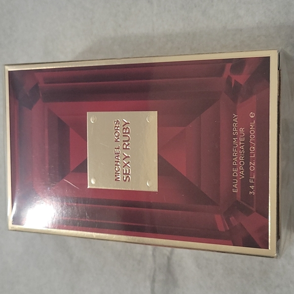 Michael Kors Sexy Ruby Fragrance Spray 3.4 fl oz - Picture 1 of 3